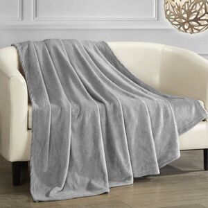 70in x 48in soft grey blanket